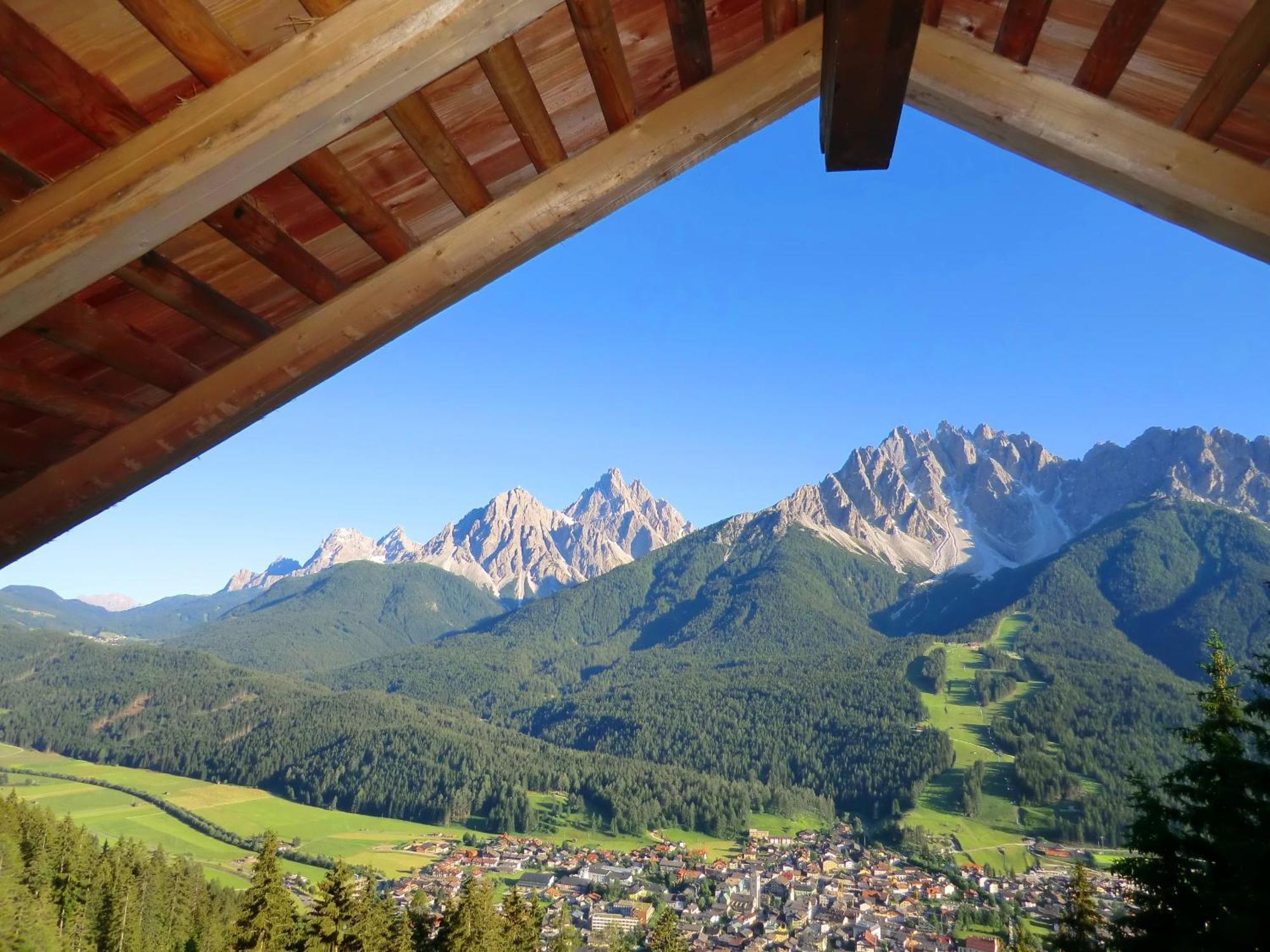 Glinzhof Mountain Natur Resort Agriturismo San Candido Exterior foto